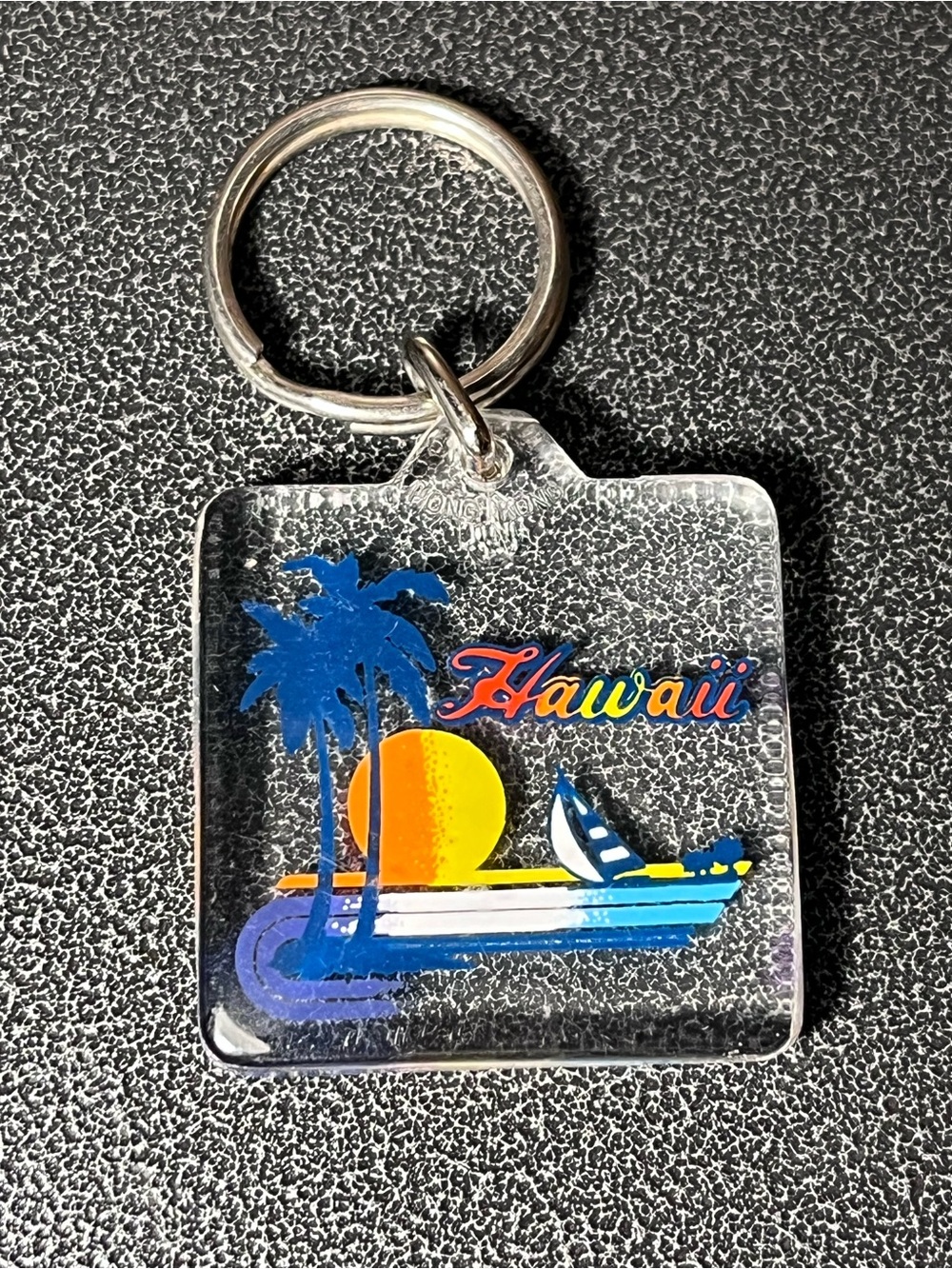 Hawaii Sunset Acrylic Keychain with Palm Tree and Sailboat, Travel, Souvenirs